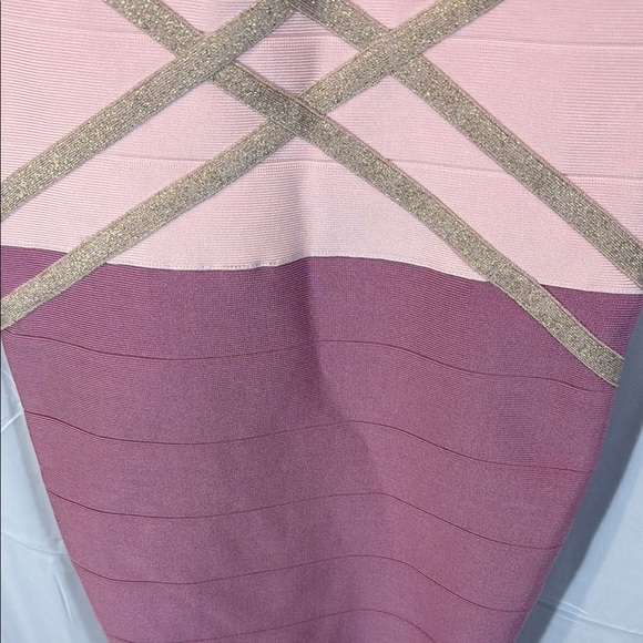 VENUS Cream and Pink Halter Bodycon Dress - Picture 4 of 11